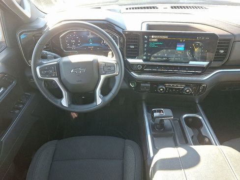 Certified 2025 Chevrolet Silverado 1500 RST w/ Z71 Off-Road Package image 12