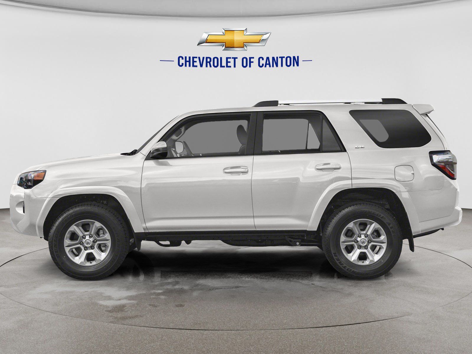 Used 2021 Toyota 4Runner SR5 RWD image 3
