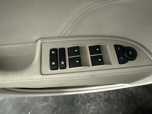 Used 2007 Buick Lucerne CXL w/ Luxury Package FWD image 14