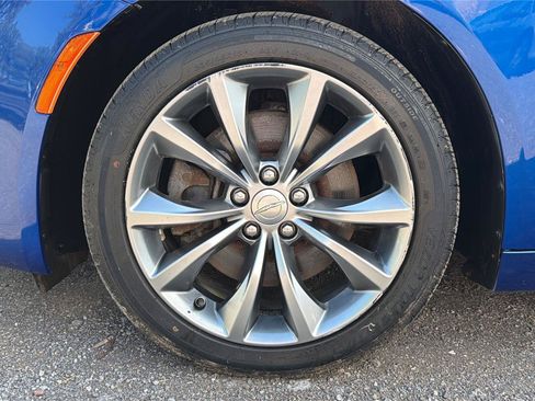 Used 2016 Chrysler 200 S AWD/4WD image 24