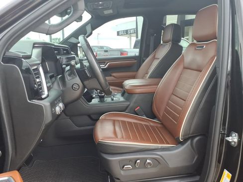 Used 2024 GMC Sierra 1500 Denali Ultimate AWD/4WD image 16