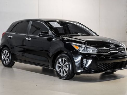 Used 2023 Kia Rio S w/ Technology Package FWD image 6