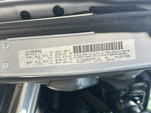 Used 2020 Jeep Wrangler Sport AWD/4WD image 28