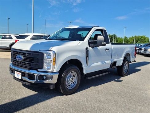 New 2025 Ford F250 XL w/ 360-Degree Camera Package image 3