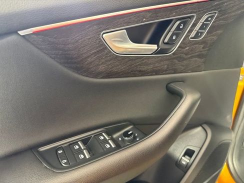 Used 2021 Audi Q8 Premium Plus w/ Premium Plus Package AWD/4WD image 13