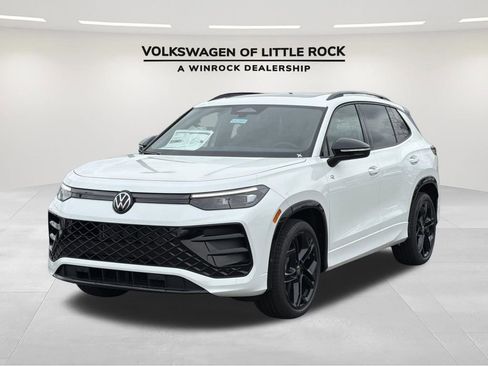 New 2026 Volkswagen Tiguan SE R-Line FWD image 1