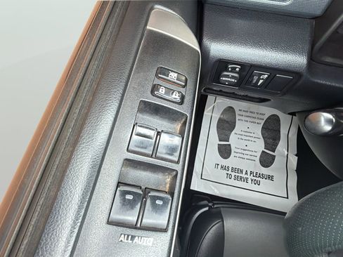 Used 2019 Toyota 4Runner SR5 Premium RWD image 22