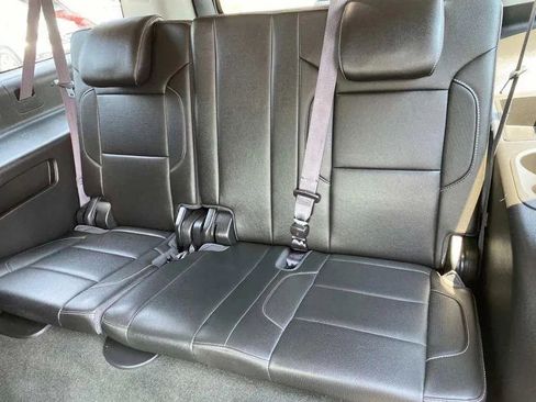 Used 2016 Chevrolet Suburban LTZ image 15