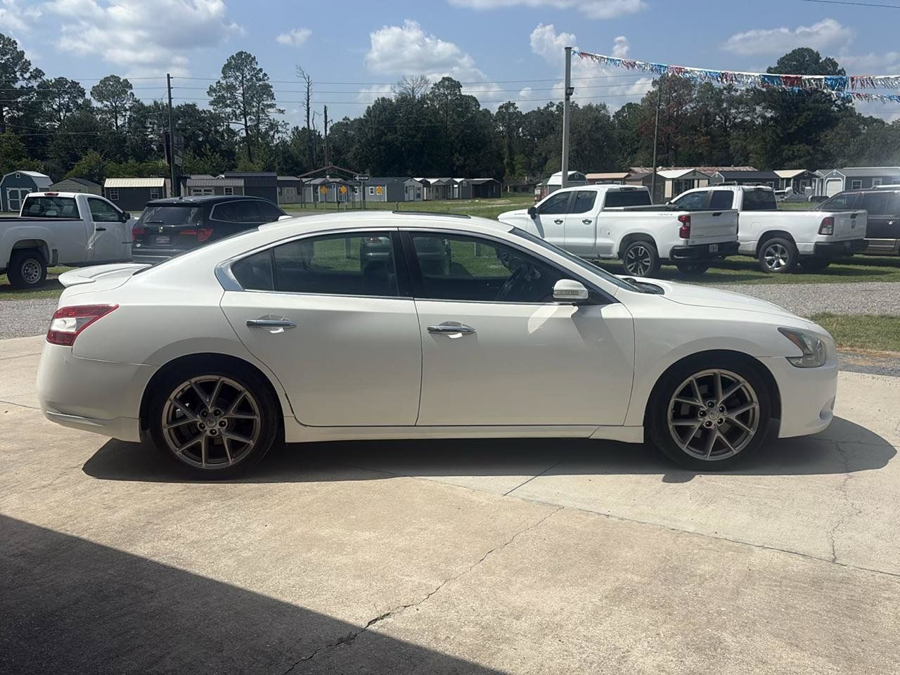 Used 2011 Nissan Maxima 3.5 SV w/ Sport Pkg FWD image 4
