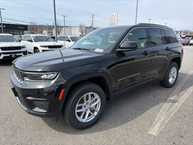 New 2026 Jeep Grand Cherokee Laredo X AWD/4WD image 6
