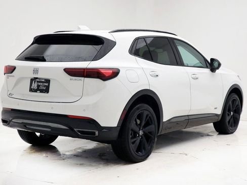 Used 2025 Buick Envision Sport Touring AWD/4WD image 9