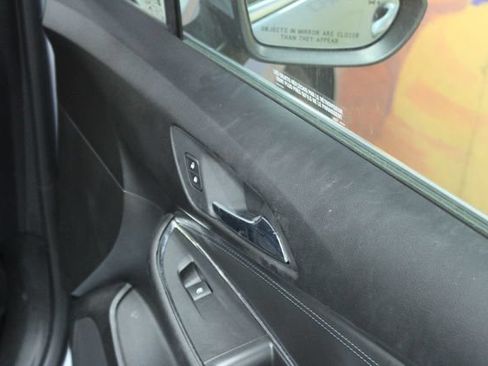 Used 2018 Chevrolet Cruze Premier w/ Premier True North Edition FWD image 11