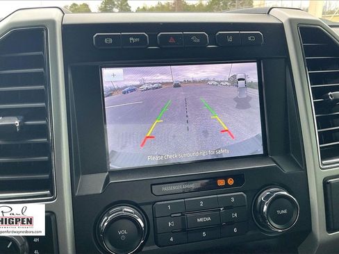 Used 2021 Ford F250 Lariat w/ Tremor Off-Road Package image 21