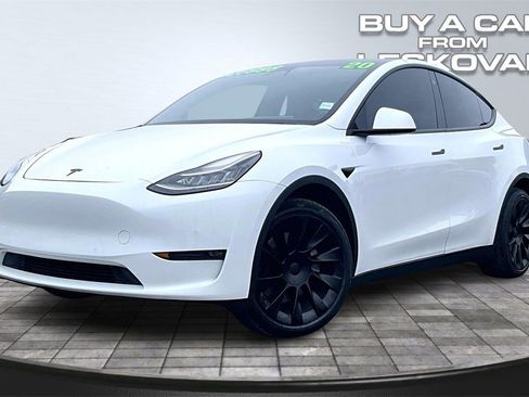 Used 2020 Tesla Model Y Long Range image 12