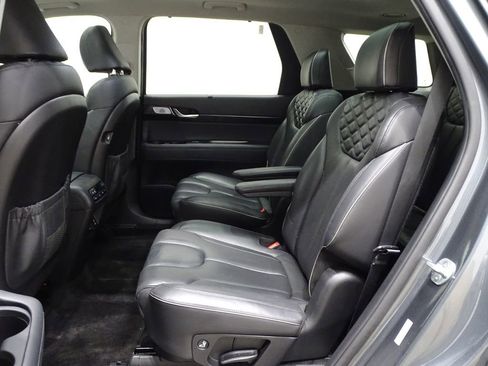 Used 2021 Hyundai Palisade Limited image 14