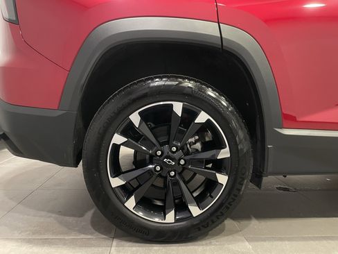 Used 2025 Chevrolet Equinox RS w/ Safety and Technology Package image 10