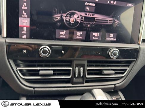 Used 2023 Porsche Macan S image 35