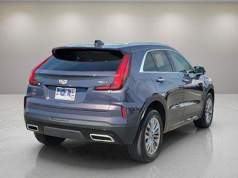 Certified 2025 Cadillac XT4 Premium Luxury AWD/4WD image 5
