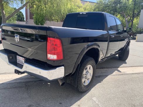 Used 2018 RAM 2500 Big Horn w/ Harvest Edition AWD/4WD image 10