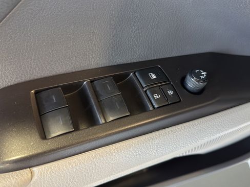 Used 2024 Toyota Camry LE FWD image 11