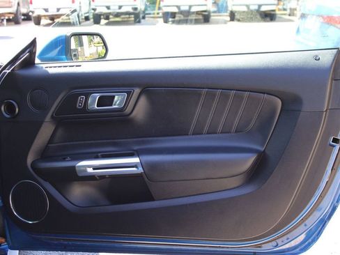 Used 2018 Ford Mustang Premium image 24