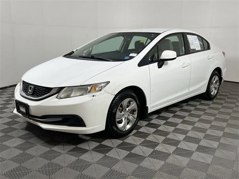 Used 2013 Honda Civic LX image 4