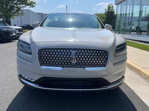 Certified 2023 Lincoln Nautilus Reserve w/ Equipment Group 202A AWD/4WD image 2