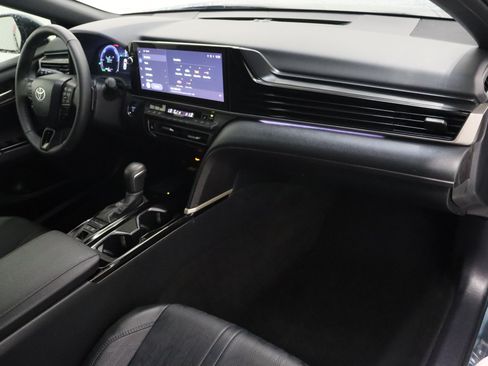Certified 2025 Toyota Camry XSE FWD image 37