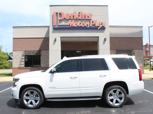 Used 2019 Chevrolet Tahoe Premier RWD image 9