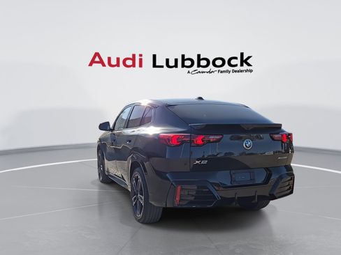 Used 2025 BMW X2 xDrive28i AWD/4WD image 6