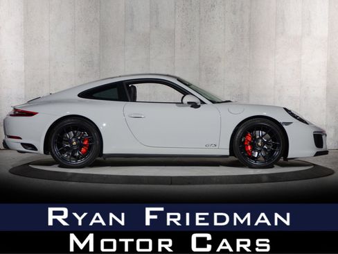 Used 2019 Porsche 911 Carrera GTS RWD image 1