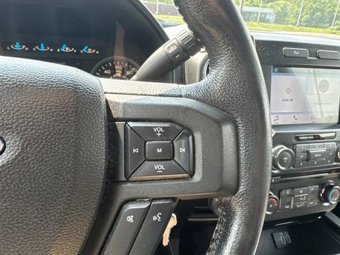 Used 2016 Ford F150 XLT w/ Equipment Group 302A Luxury AWD/4WD image 21