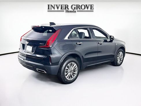 Used 2024 Cadillac XT4 Premium Luxury AWD/4WD image 5