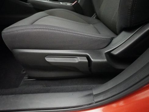 Used 2024 Subaru Crosstrek 2.0i Premium w/ Crosstrek Mirror Package image 28