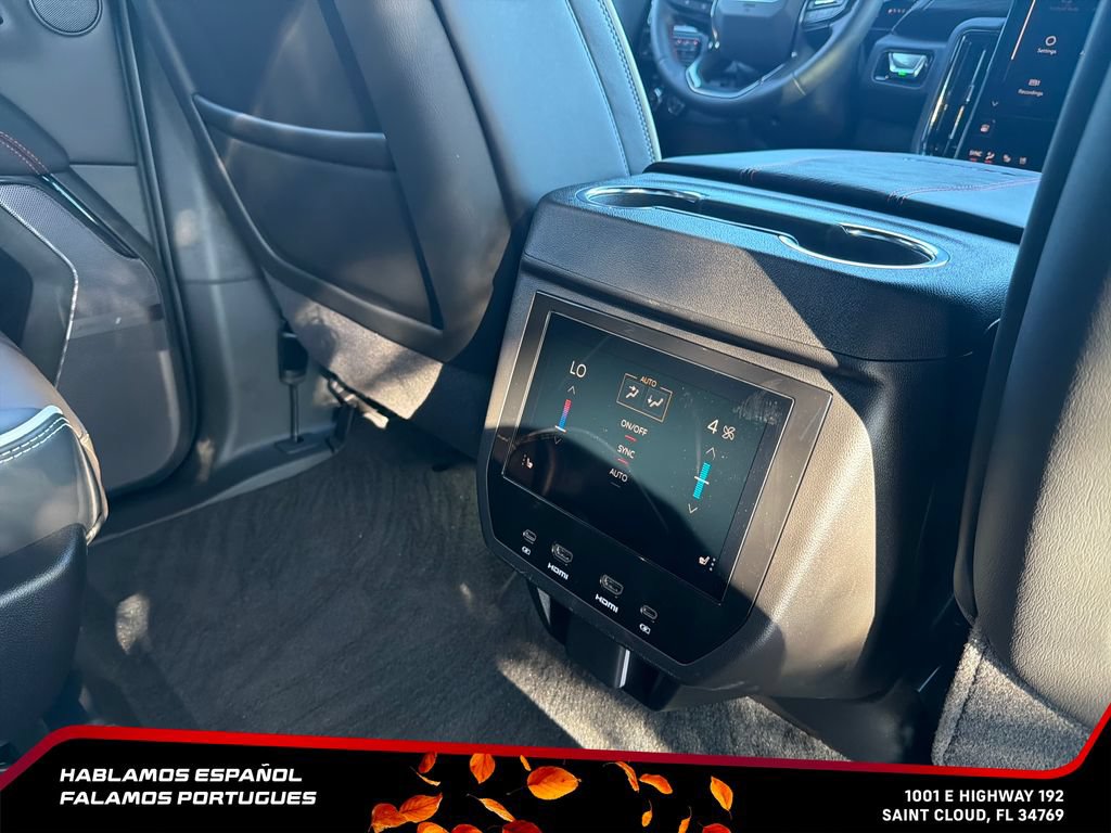 New 2026 GMC Yukon XL AT4 Ultimate AWD/4WD image 34