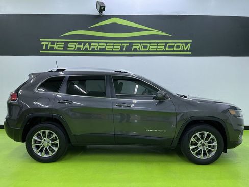 Used 2021 Jeep Cherokee Latitude Lux w/ Sun & Sound Group image 11