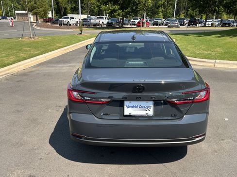 Used 2026 Toyota Camry LE FWD image 9