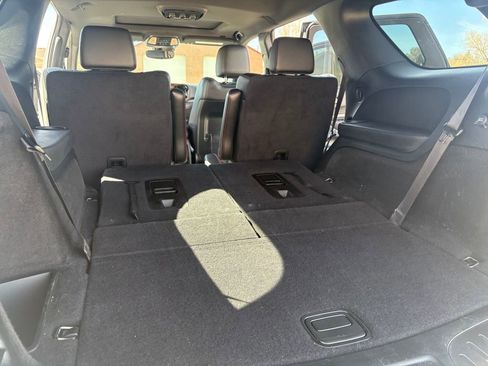Used 2023 Dodge Durango GT image 17