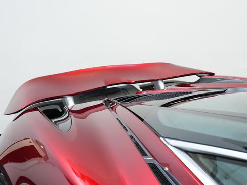 Used 2018 McLaren 720S image 14