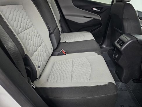 Used 2021 Chevrolet Equinox LT FWD image 23