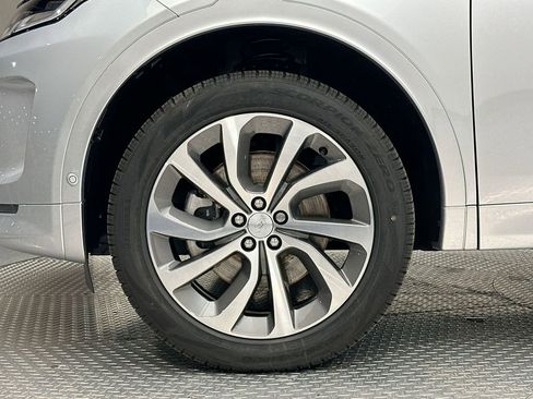 Certified 2025 Land Rover Discovery Sport S image 2