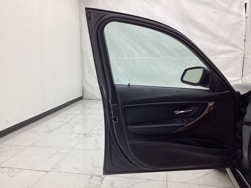 Used 2014 BMW 320i xDrive Sedan image 20