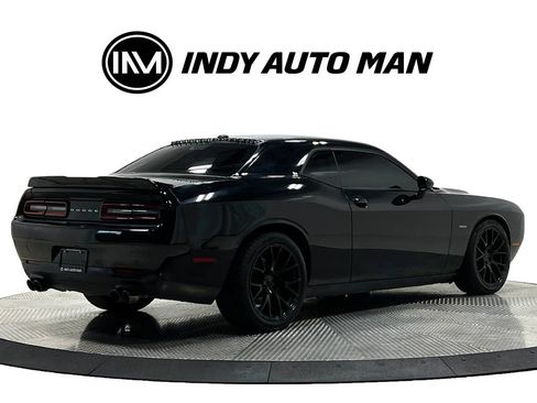 Used 2018 Dodge Challenger R/T w/ Performance Handling Group RWD image 4