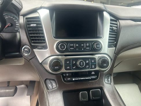Used 2017 Chevrolet Suburban LT AWD/4WD image 21
