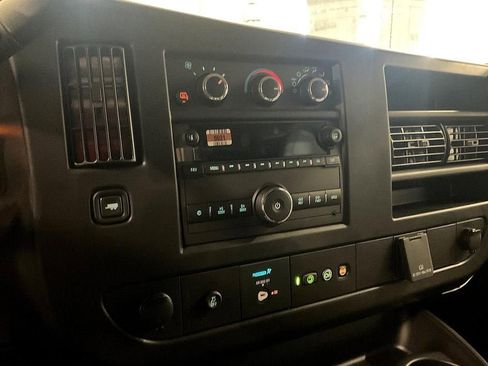 New 2025 Chevrolet Express 2500 Extended image 16