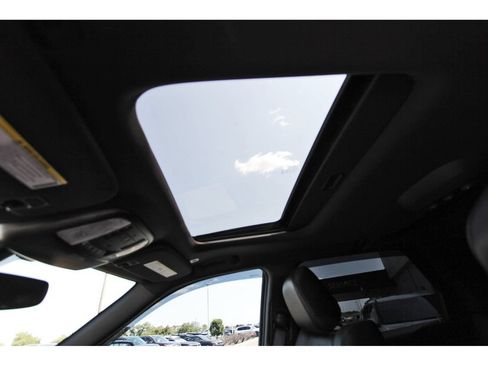 Used 2021 Dodge Durango R/T w/ Blacktop Package RWD image 33