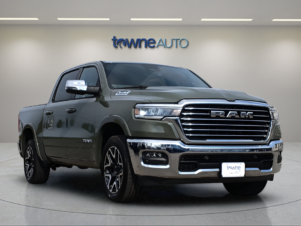 Used 2026 RAM 1500 Laramie AWD/4WD image 8