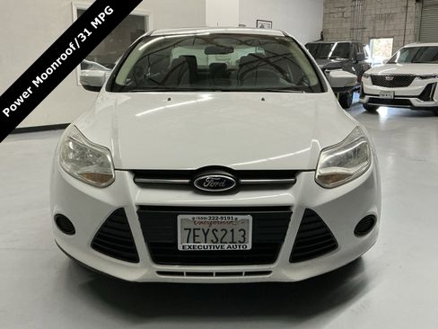 Used 2014 Ford Focus SE image 4