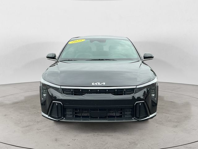 Used 2025 Kia K4 GT-Line w/ GT-Line Premium Package FWD image 2
