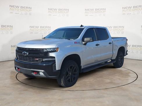 Used 2021 Chevrolet Silverado 1500 LT Trail Boss w/ Bed Protection Package AWD/4WD image 1